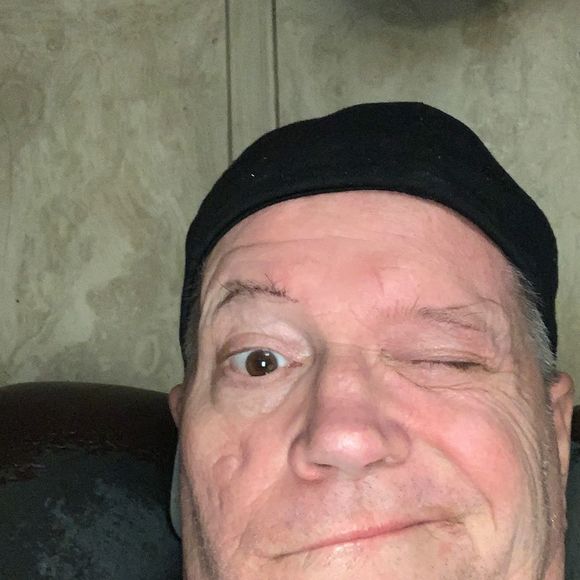 Meet your Posher, Adrian - Picture 1 of 1